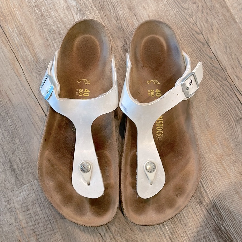 Birkenstock sandals, size 40 (US size 9)